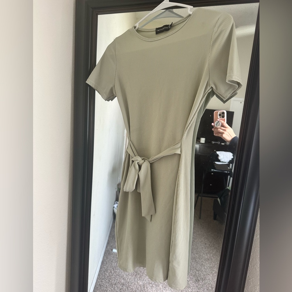 Pretty Little Things Size 4 Olive Green Mini Dress